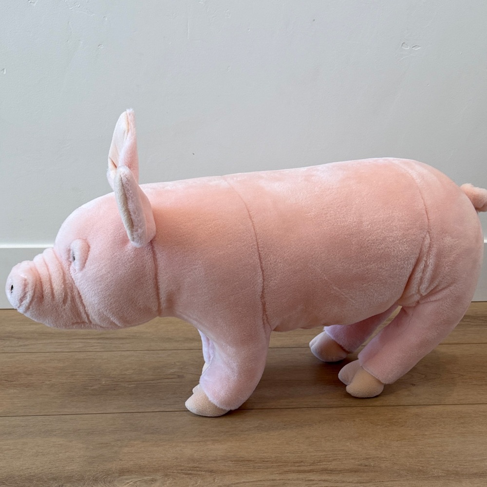 Melissa & Doug Pink Pig Plush giant - Picture 3 of 4